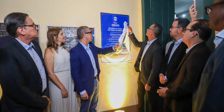 Governador anuncia parcerias com o município de São Cristóvão durante entrega de reforma do Museu Histórico de Sergipe