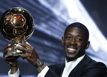 Dembélé e Bonmatí conquistam Bolas de Ouro de melhores do mundo