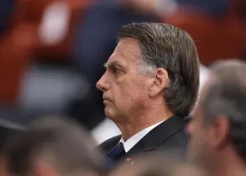 Bolsonaro é condenado por crime de racismo e deve pagar indenização de R$ 1 milhão