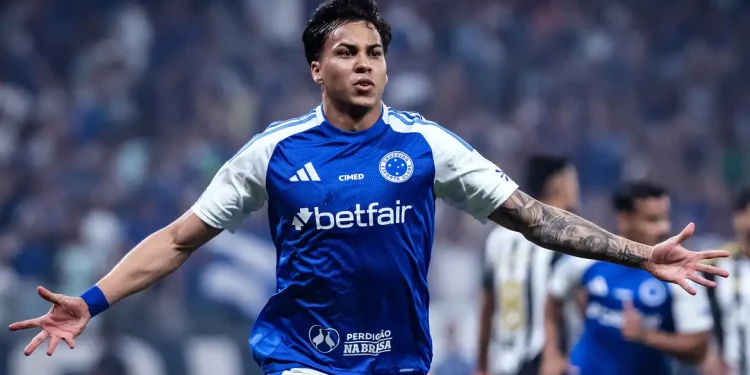Kaio Jorge brilha e Cruzeiro derrota Atlético-MG na Copa do Brasil