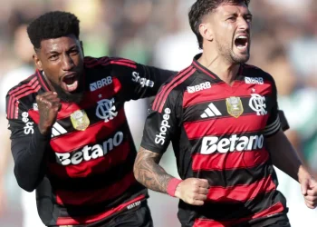 Flamengo derrota Juventude para abrir vantagem na ponta do Brasileiro