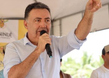 Pré-candidato a deputado federal, o pastor Heleno Silva, aparece entre os primeiros em pesquisas