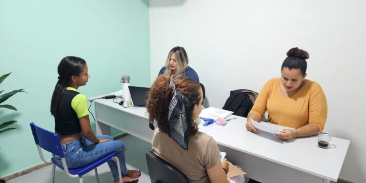 Prefeitura de Laranjeiras seleciona currículos para vagas de emprego na Petrobras/Fafen