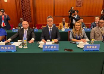 Deputado Luciano Pimentel representa Sergipe em Fórum de Legisladores na China