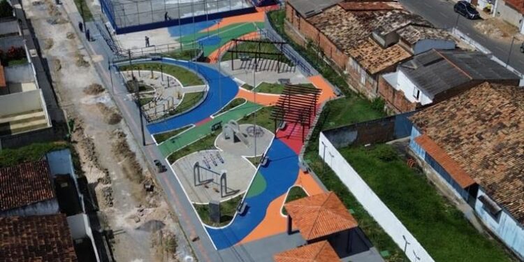 Estância: Conjunto Valadares recebe Quadra, Praça e Academia após 30 anos de espera