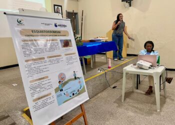 Agentes de endemias recebem capacitação sobre esquistossomose em Nossa Senhora do Socorro