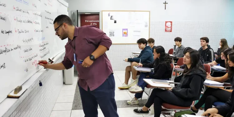 Lei que cria Carteira Nacional de Docente do Brasil é sancionada