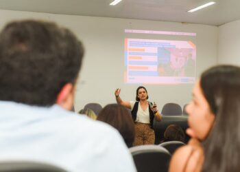 SES recebe Ministério da Saúde para alinhar programa Agora Tem Especialistas