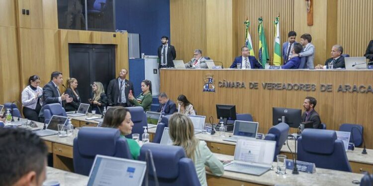 É Lei em Aracaju: saiba como as novas leis aprovadas pela Câmara garantem mais apoio à saúde mental e inclusão social