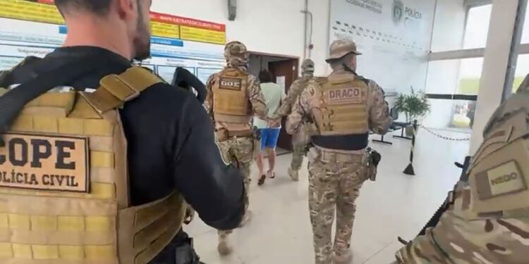 Polícia Civil deflagra Operação Iter Occultum e prende, na Paraíba, três investigados por homicídio de ex-jogador de futebol em Umbaúba