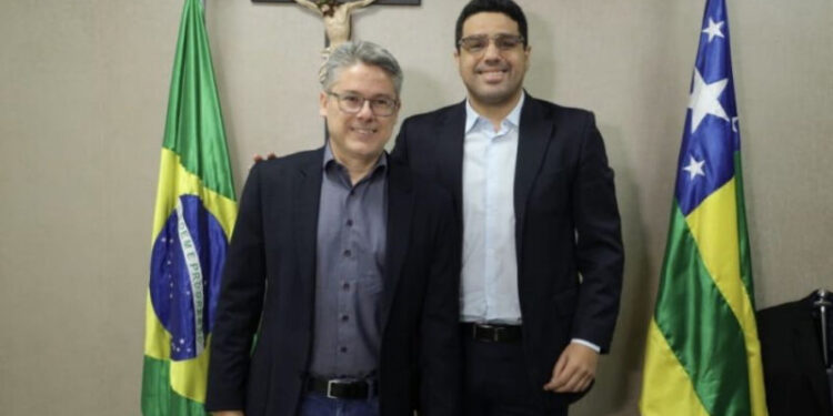 Jeferson Andrade destaca papel do Senador Alessandro Vieira na rejeição da PEC da blindagem
