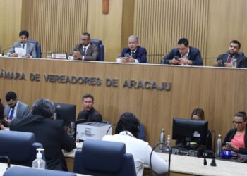CPI da SMTT: vereadores ampliam a investigação e solicitam informações sobre contas bancárias e lista de acompanhamento das licitações