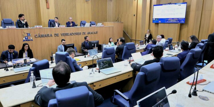 Câmara de Aracaju aprova, em redação final, projeto de lei que estimula a contratação de mulheres em vulnerabilidade social