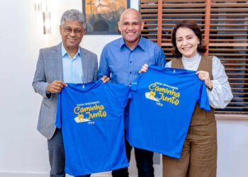 Alex Melo convida prefeita Emília Corrêa para participar da ‘Caminhada do Amor’