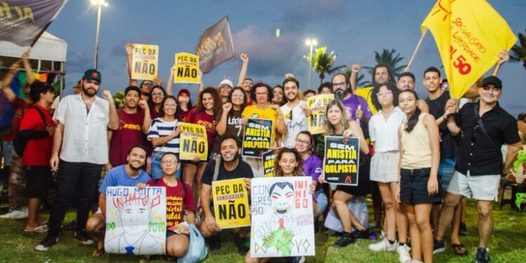 Ato contra blindagem e anistia tem a participação da vereadora Sonia Meire