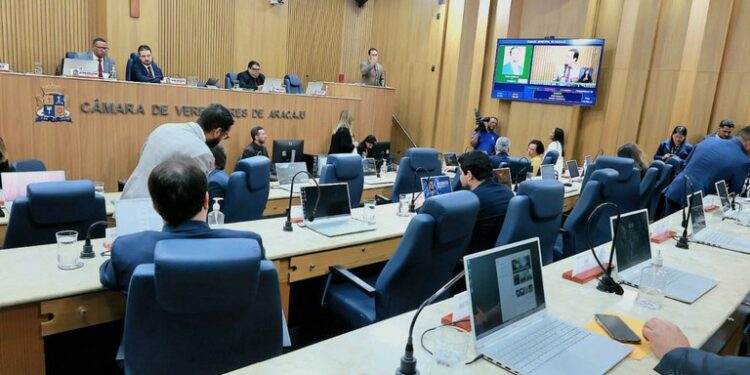 Câmara de Aracaju anuncia novas CPIs em meio a críticas sobre obras, gastos e defesa do Nordeste
