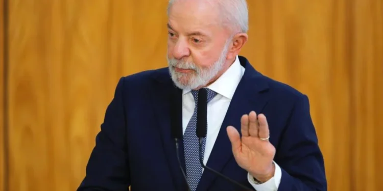 Lula se prepara para viajar aos EUA após rebater Trump sobre condenação de Bolsonaro