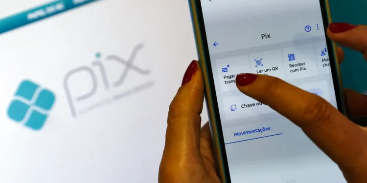 Sistema do Pix tem instabilidade na manhã desta segunda