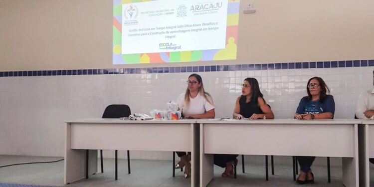 Experiências inspiradoras da Escola João Oliva são destaque em evento do MEC