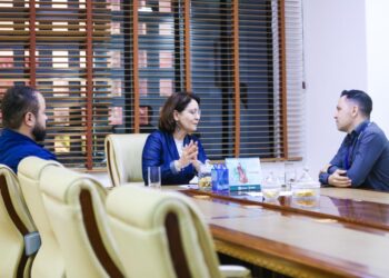 Prefeita Emília recebe representantes do IBGE em Sergipe e reforça relevância dos dados da instituição