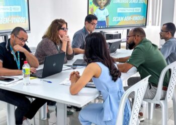 Prefeitura de Aracaju empossa mais 14 professores aprovados no último concurso do magistério