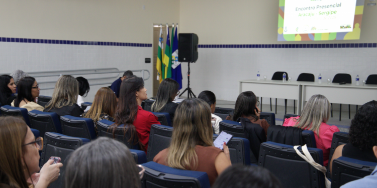 Seed integra encontro promovido pelo MEC sobre a política nacional de escolas em tempo integral