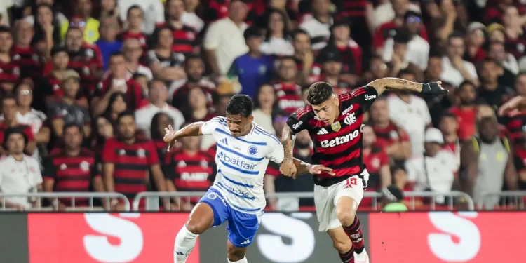 Campeonato Brasileiro: Flamengo e Cruzeiro empatam em Maracanã lotado