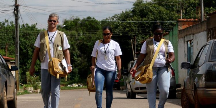 Câmara dos Deputados aprova PEC que regulamenta aposentadoria dos agentes de saúde e de combate a endemias