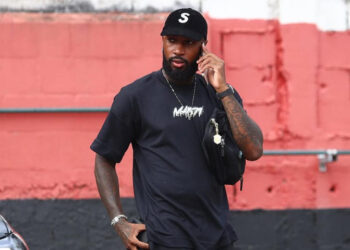 Insatisfeito, Zenit cogita negociar Gerson com Palmeiras