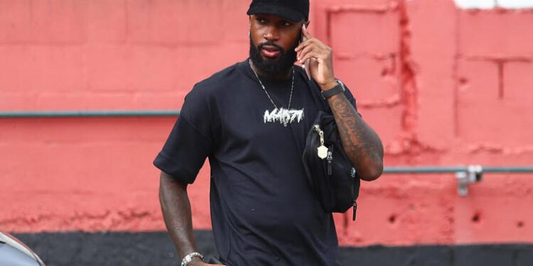 Insatisfeito, Zenit cogita negociar Gerson com Palmeiras