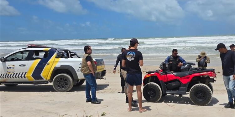 Operação Praia Segura proíbe veículos motorizados nas áreas de banho