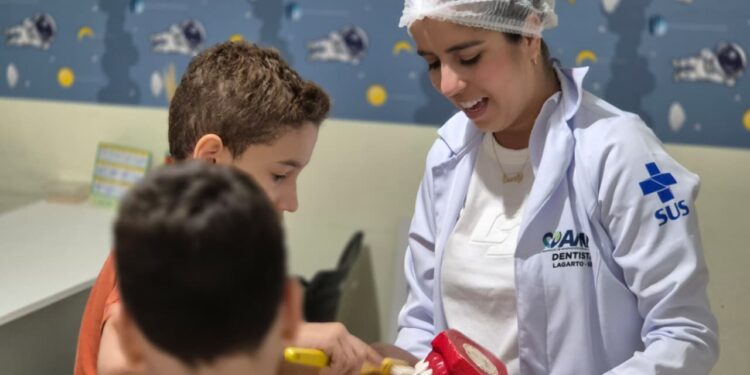 Saúde bucal para crianças atípicas é tema de ação promovida pela SMS de Lagarto