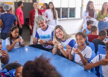 Prefeitura de Socorro inicia protocolo para inserção de camarão na alimentação escolar
