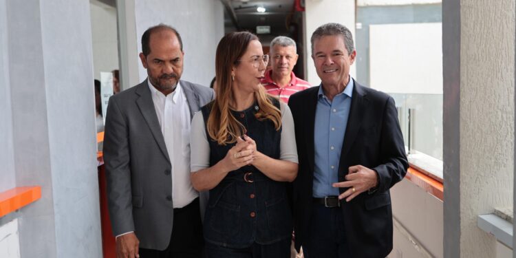 Katarina acompanha ministro da Pesca e anuncia investimentos para o setor
