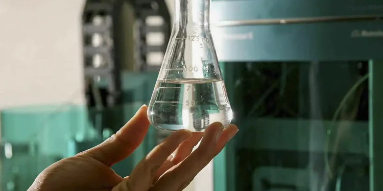 Rio começa fiscalização para evitar casos de intoxicação por metanol