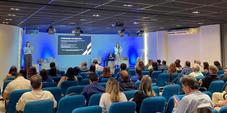 Procon Aracaju discute sobre os direitos do consumidor na contratação de seguros