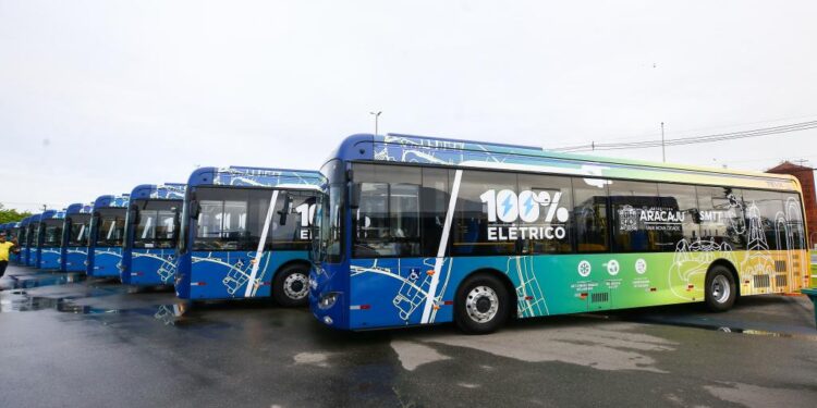 Justiça reconhece regularidade na compra de ônibus elétricos pela Prefeitura de Aracaju