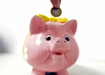 Poupança tem retirada líquida de R$ 15 bilhões em setembro