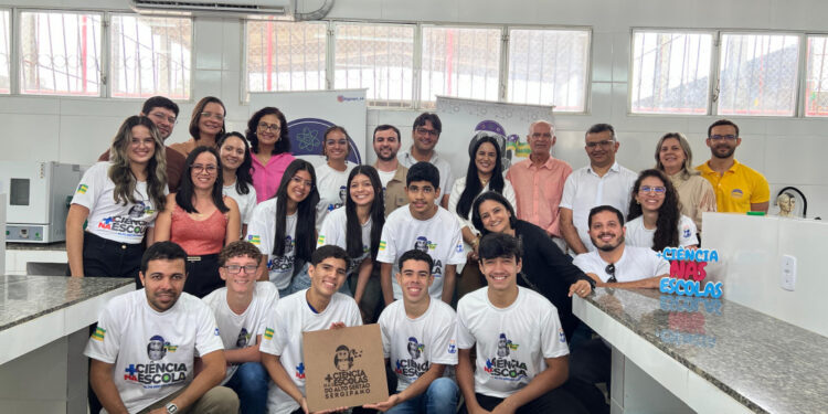 Rede pública estadual de ensino é contemplada pelo programa Mais Ciência na Escola
