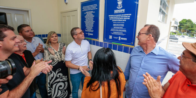 Governo de Sergipe entrega obras da Educação em Itabaiana e Lagarto