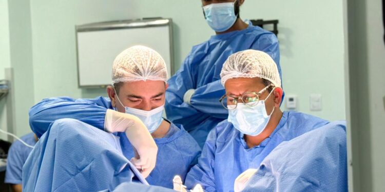 Hospital de Cirurgia realiza primeira cirurgia de Urologia Pediátrica após retomada do Serviço de Pediatria