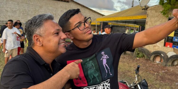 Ibrain de Valmir aparece novamente entre os deputados mais lembrados em pesquisa