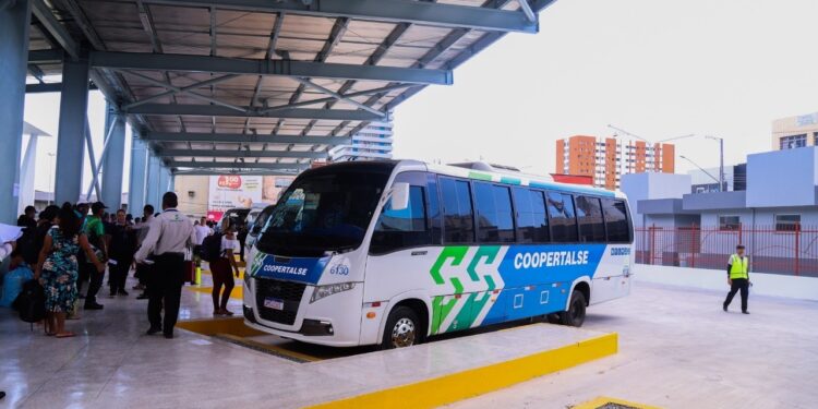 Governo do Estado amplia frota do transporte intermunicipal no período da Semana Santa