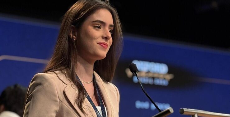 Estudante da UFS é selecionada para bolsa internacional e fará pesquisa em Roma