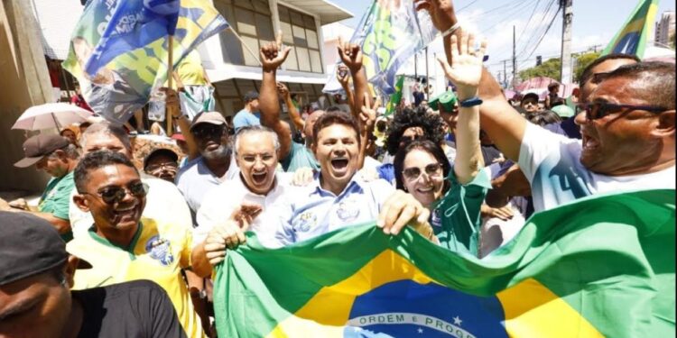 Pesquisa W1 confirma liderança de Valmir e o desgaste do governo Mitidieri