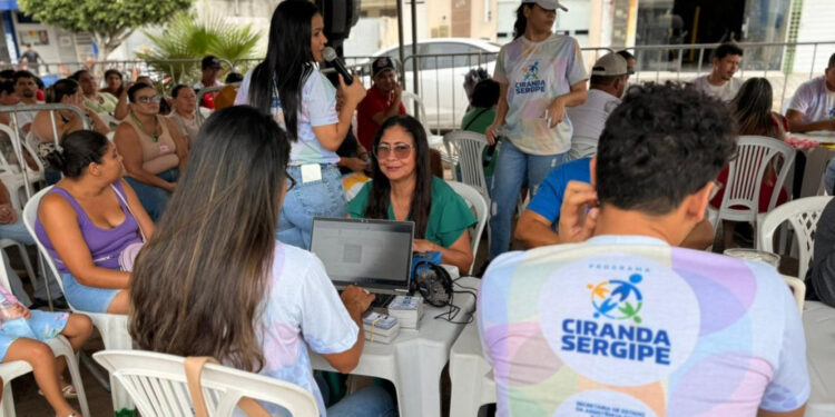 Ciranda Sergipe leva serviços e inclusão à população de Nossa Senhora da Glória