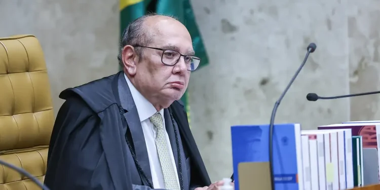 Gilmar Mendes diz que não há base legal para CPI indiciar ministros