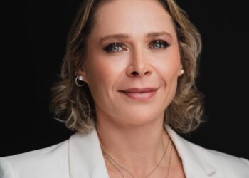 Outono aumenta crises respiratórias em crianças; pediatra Dra. Camila Budin explica como prevenir