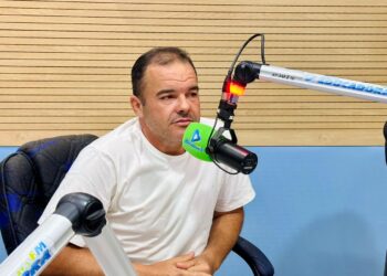 Prefeito de Carira destaca avanços da gestão e reforça importância da população votar em quem ajuda o município 