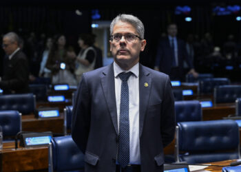 Senador Alessandro Vieira reage às declarações do ministro Gilmar Mendes: “Tentativa de intimidação mostra medo de ser investigado”